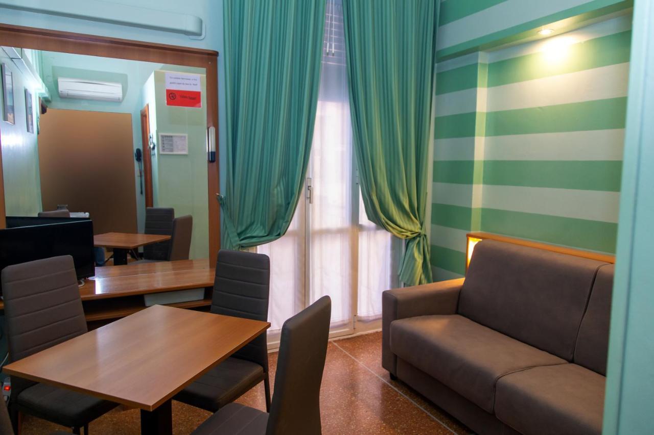 Albergo Glory 보르게토 산토 스피리토 외부 사진